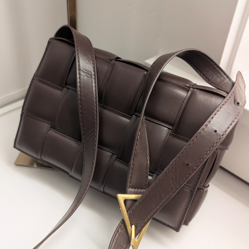 Cassette Brown Woven Leather Bag